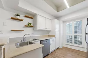 8600 Coppertowne Ln, Dallas, TX 75243 - Photo 15