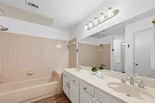 8600 Coppertowne Ln, Dallas, TX 75243 - Photo 21