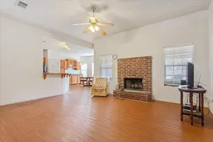 400 Wildcat Dr, Lacy Lakeview, TX 76705 - Photo 7