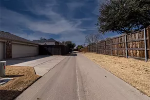 12956 Deep River Dr, Frisco, TX 75035 - Photo 29