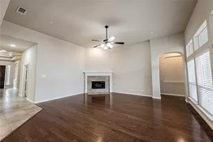 12956 Deep River Dr, Frisco, TX 75035 - Photo 11