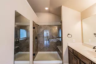 12956 Deep River Dr, Frisco, TX 75035 - Photo 17