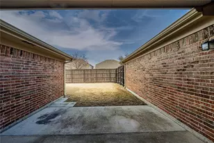 12956 Deep River Dr, Frisco, TX 75035 - Photo 27