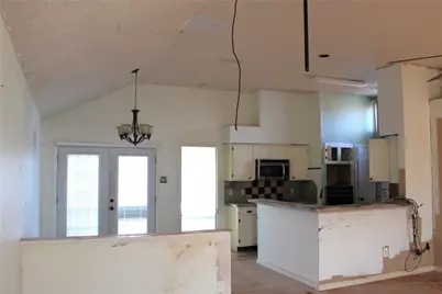 204 Hollywood Drive, Glenn Heights, TX 75154 - Photo 5