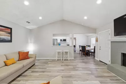 2306 Carol Good Lane, Carrollton, TX 75006 - Photo 5