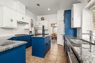 2631 Sicily Ct, Grand Prairie, TX 75052 - Photo 9