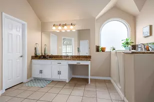 2631 Sicily Ct, Grand Prairie, TX 75052 - Photo 17