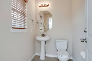 2631 Sicily Ct, Grand Prairie, TX 75052 - Photo 31