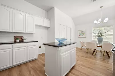 1213 Thistle Hill Trail, Weatherford, TX 76087 - Photo 9