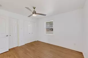 9526 Castlefield Dr, Dallas, TX 75227 - Photo 15