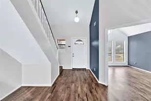 2094 Amber Ct, Lewisville, TX 75067 - Photo 3