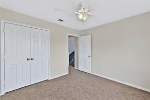 2094 Amber Ct, Lewisville, TX 75067 - Photo 25