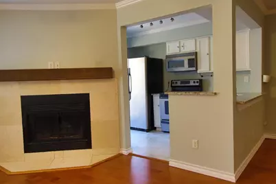 5757 E University Boulevard #23D, Dallas, TX 75206 - Photo 7