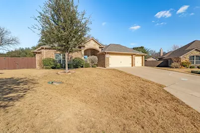 4412 Logan Circle, Granbury, TX 76049 - Photo 29