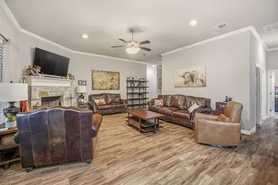 4412 Logan Circle, Granbury, TX 76049 - Photo 11