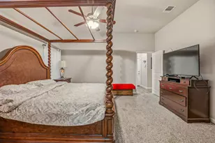 4412 Logan Cir, Granbury, TX 76049 - Photo 17