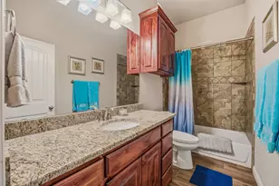 4412 Logan Cir, Granbury, TX 76049 - Photo 21