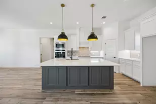 257 Coalson Xing, Azle, TX 76020 - Photo 5