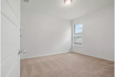 5321 Waterview Court, Haltom City, TX 76137 - Photo 11