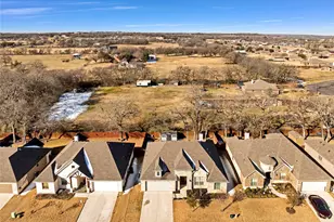 137 Gardenia Dr, Azle, TX 76020 - Photo 31