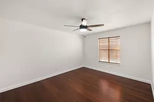 701 Rocky Canyon Rd, Arlington, TX 76012 - Photo 19