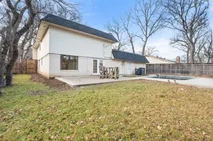 701 Rocky Canyon Rd, Arlington, TX 76012 - Photo 7