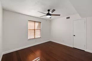 701 Rocky Canyon Rd, Arlington, TX 76012 - Photo 17