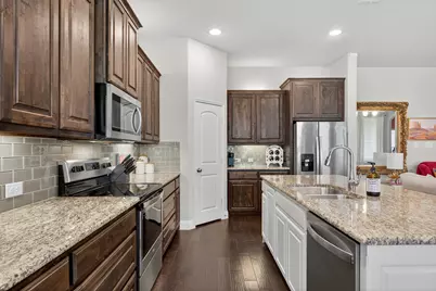 3601 Meadowtrail Lane, Denton, TX 76207 - Photo 11