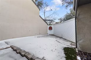 9611 Baseline Dr, Dallas, TX 75243 - Photo 23