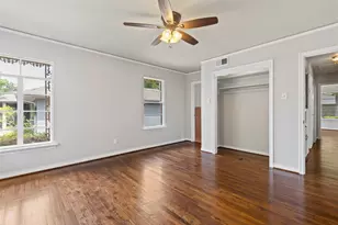 6440 Runnemede Dr, Dallas, TX 75214 - Photo 9