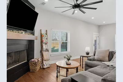 188 Seaside Drive, Gun Barrel City, TX 75156 - Photo 9