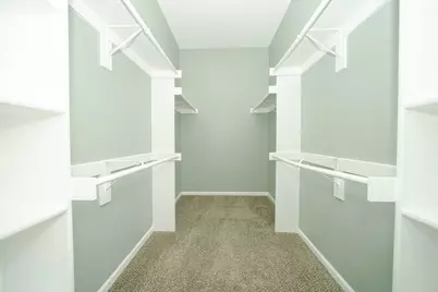 708 Meadow Springs Drive, Glenn Heights, TX 75154 - Photo 17