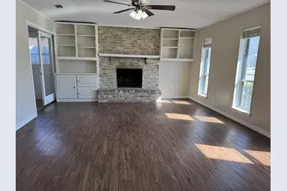 705 Kingsbridge Drive, Garland, TX 75040 - Photo 5