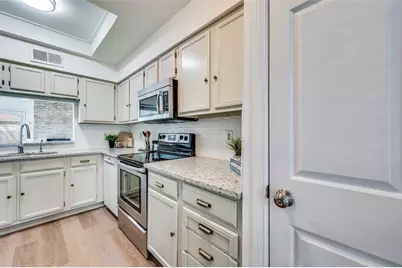 9910 Royal Lane #208, Dallas, TX 75231 - Photo 9