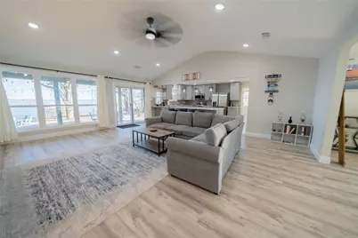 1425 Oak Hill Drive, Kemp, TX 75143 - Photo 13