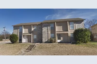 3801-3807 Coates Circle #3805, Benbrook, TX 76116 - Photo 1