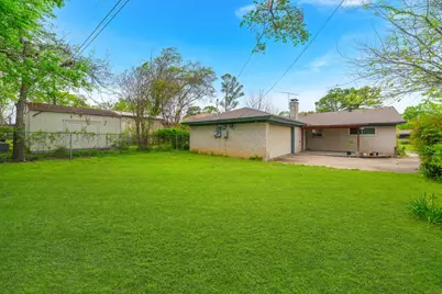 326 Countryside Drive, Irving, TX 75062 - Photo 21