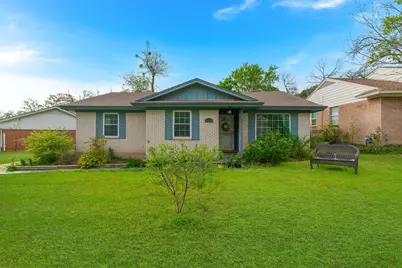 326 Countryside Drive, Irving, TX 75062 - Photo 1