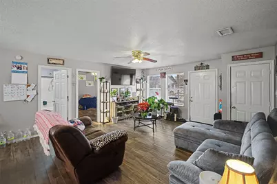 707 Shady Grove Court, Granbury, TX 76049 - Photo 9