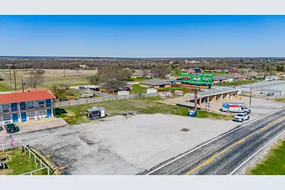 1157 W Bypass 287, Alvord, TX 76255 - Photo 23