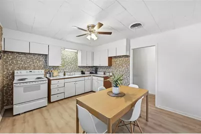 400 McKown Drive, Mansfield, TX 76063 - Photo 9