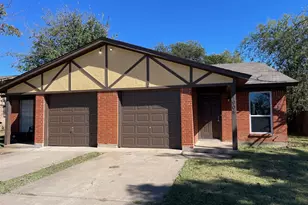 1904 Starling Ct, Cleburne, TX 76033 - Photo 1