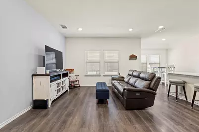 11236 W Pond Drive, Providence Village, TX 76227 - Photo 5