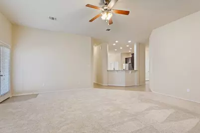 6512 La Sol Lane, Waco, TX 76712 - Photo 9