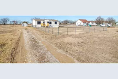 4201 Green Ridge Lane, Alvarado, TX 76009 - Photo 3