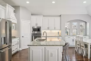 9413 Lakeway Dr, Argyle, TX 76226 - Photo 11