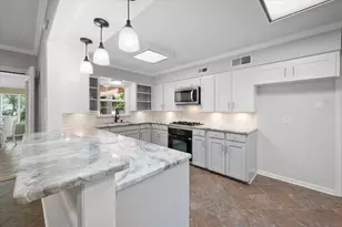 1215 Columbia Cir, Corsicana, TX 75110 - Photo 15