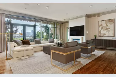 2828 Hood Street #403, Dallas, TX 75219 - Photo 3