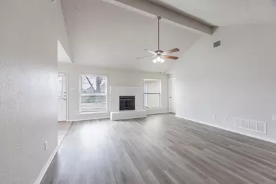 2201 Rockbluff Drive, Rowlett, TX 75088 - Photo 11