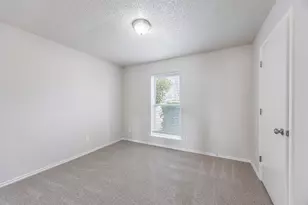 2201 Rockbluff Dr, Rowlett, TX 75088 - Photo 15